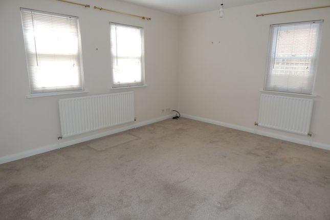1, Meadowside Court, Abingdon photo 3