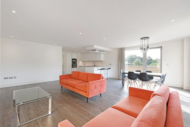 Flat for sale in Apartment 6 Dukes Place, 2 David Baldwin Way, Sheffield