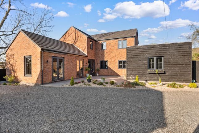 Thumbnail Detached house for sale in Mabels Furlong, Ledbury
