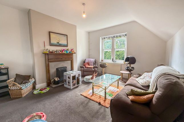 Flat 5, Beechwood 12 Park Road, Buxton photo 3