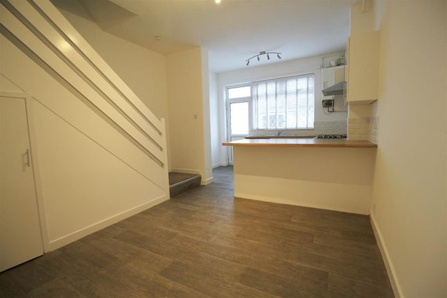 9, Highfield Street, Manchester photo 4