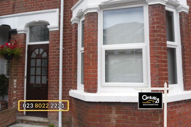 Thumbnail Flat to rent in |Ref: R152321|, Hazeleigh Avenue, Southampton