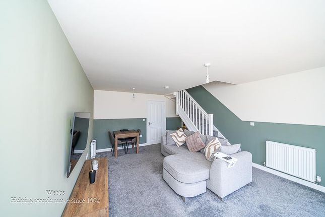 46, Adams Way, Cannock photo 4