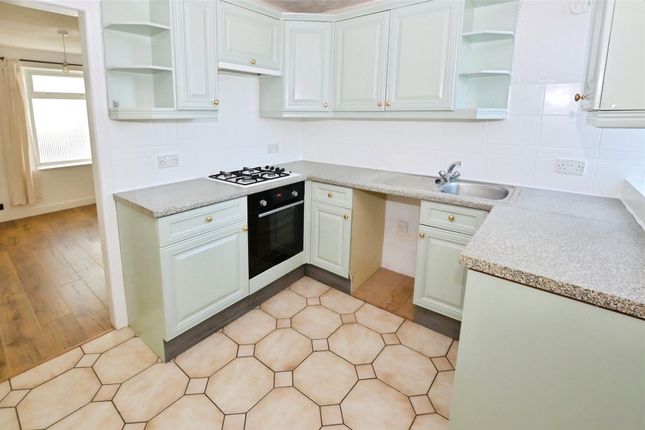 28, Compton Place, Torquay photo 3
