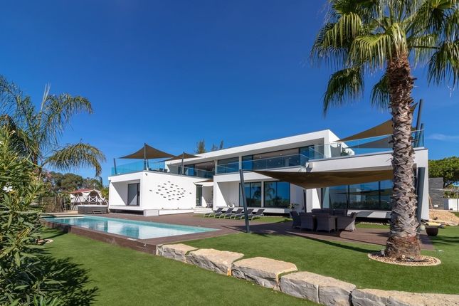 Villa for sale in Carvoeiro, Lagoa E Carvoeiro, Algarve