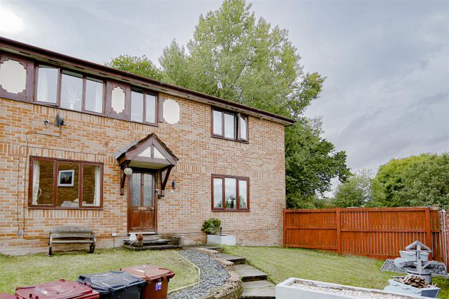 56, The Moorings, Burnley photo 4