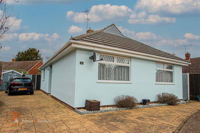 Thumbnail Bungalow to rent in Woodfield Drive, West Mersea