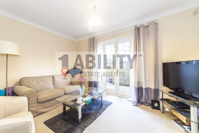 3a Cottesloe Mews, Waterloo, London photo 4