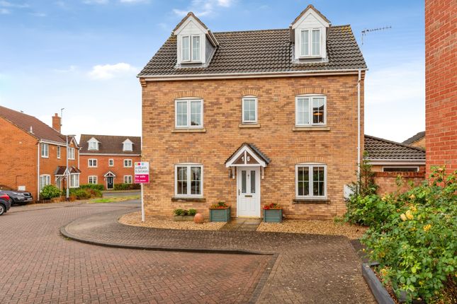 4-bed house on 16, Blairgowie Close, GRANTHAM, £325,000