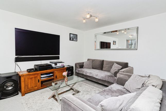 42, Wooding Drive, Telford photo 4