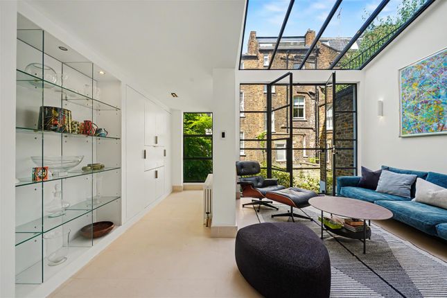 39, Princess Road, London photo 4