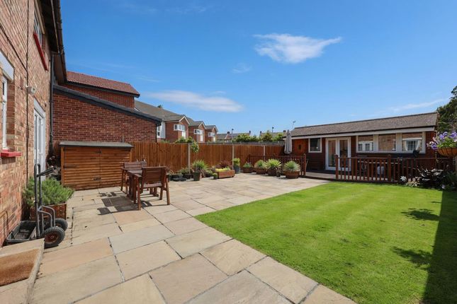 15, Beech Close, West Drayton photo 4