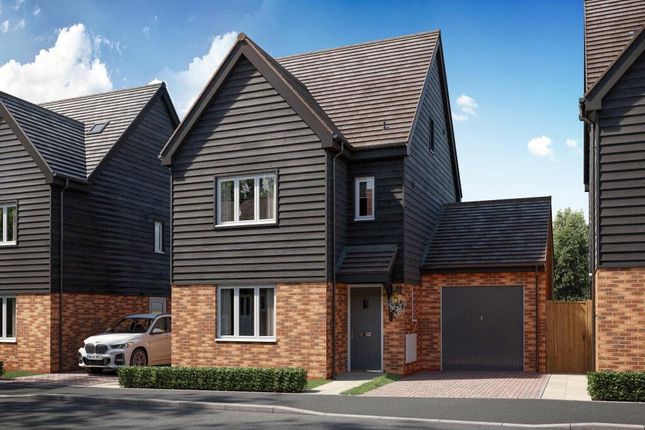 Thumbnail Detached house for sale in Greenwood Avenue, Chinnor, Oxfordshire