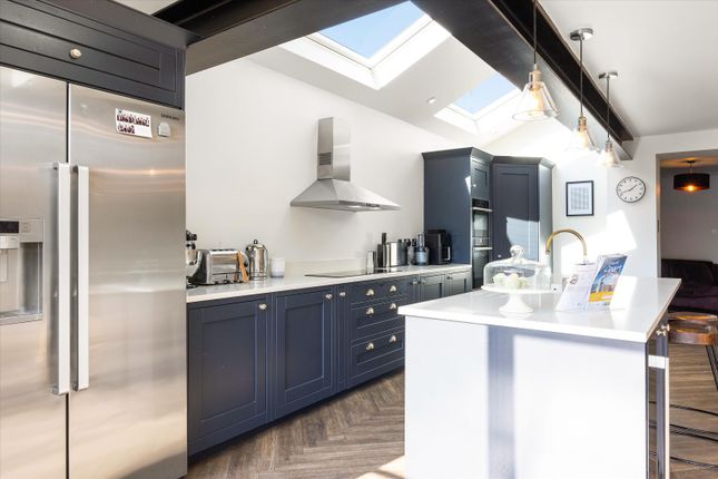 32, Lyefield Road East, Cheltenham photo 5