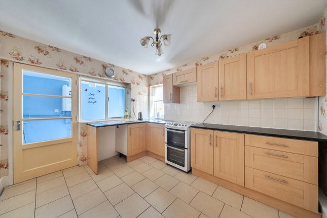 15, Severn Street, Powys photo 2