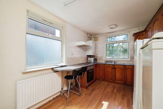 113, Middleton Boulevard, Nottingham photo 4