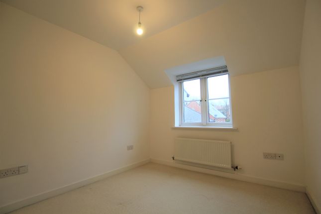 18, North Lodge Drive, Cambridge photo 4