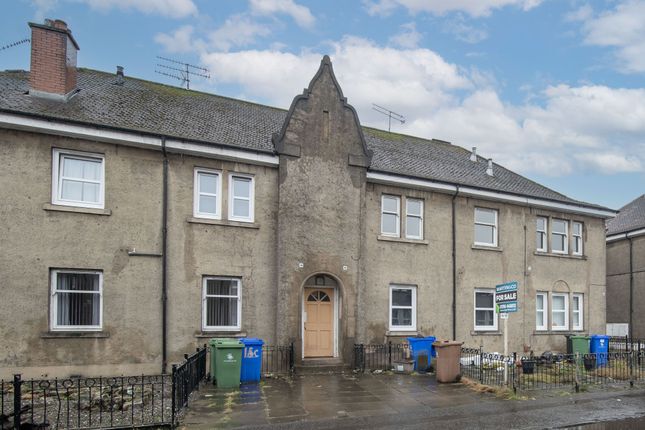 Thumbnail Flat for sale in Keir Avenue, Stirling