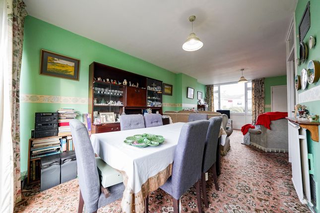 29 Piers Road, Leicester photo 4