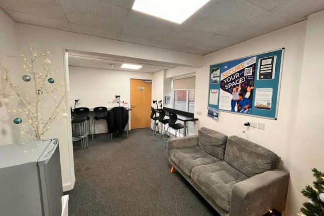 Study Room 16E The Foundry, 43 Wood Gate, Loughborough photo 5