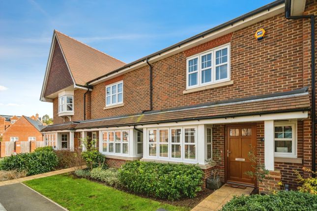 Thumbnail Terraced house for sale in Meldrum Court, Welwyn