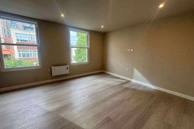 Wood Green Flat 3