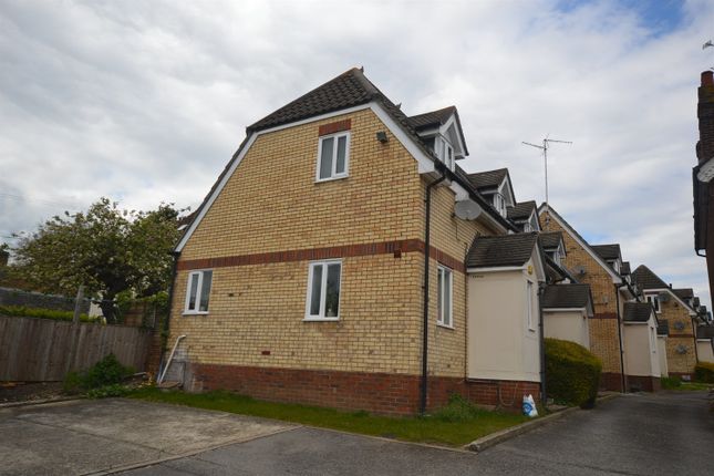 Flat for sale in Jacquard Way, Braintree, Essex, Braintree