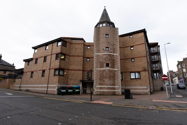 Thumbnail Flat for sale in Constitution Street, Dundee