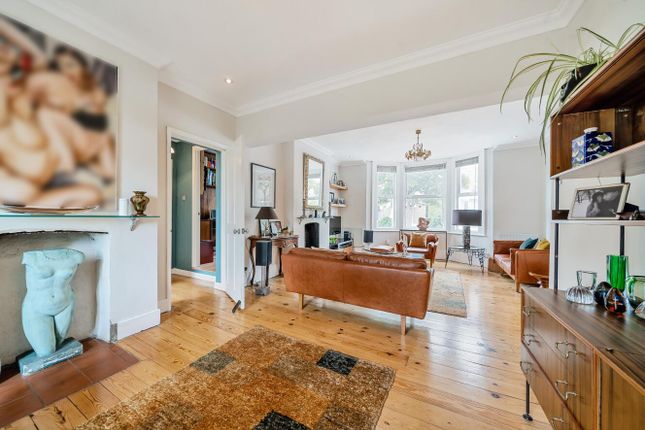 22, Angles Road, London photo 3
