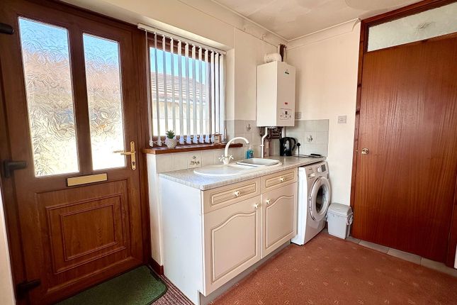 4, Salthouse Close, Swansea photo 4