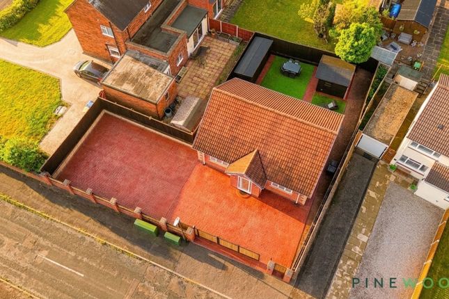 119a Calver Crescent, Chesterfield photo 3