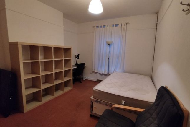 End terrace house to rent in Hanover Street, Mount Pleasant, Swansea