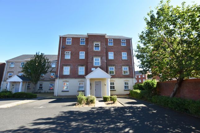 2 bed flat for sale in Clarks Lane, Dickens Heath, Shirley, Solihull B90