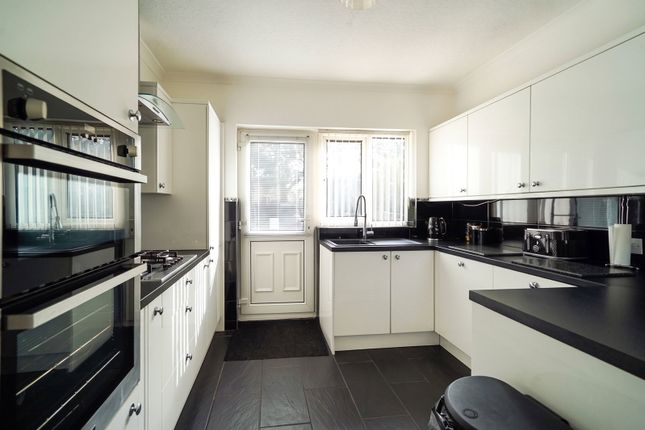 96, Boyne Road, Birmingham photo 4