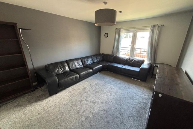 42, Broad Cairn Court, Motherwell photo 2