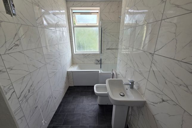 2, 81, Stourbridge Road, Dudley photo 5