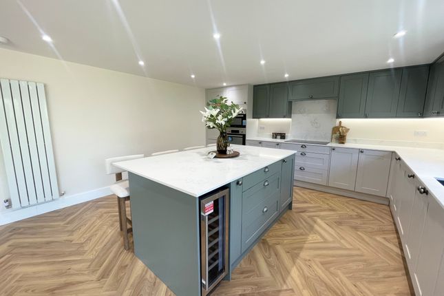 7, Kenilworth photo 3