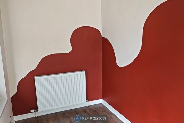 Kingsbridge Drive, Rutherglen, Glasgow photo 3