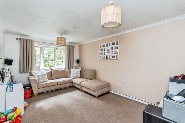 59, Brunel Road, SOUTHAMPTON photo 2