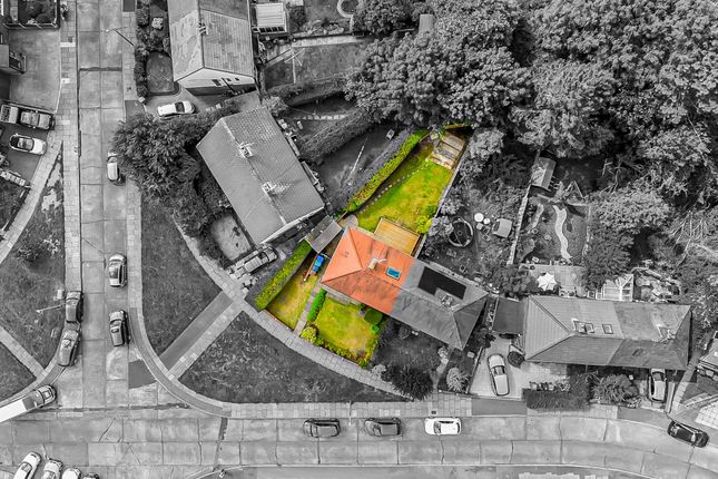 24 Lancaster Avenue, Bury photo 2