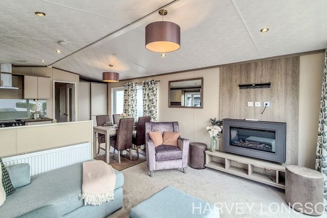 Solent Breezes Holiday Park, Hook Lane Warsash, Near Southampton photo 4
