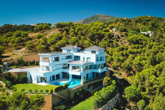 Villa for sale in La Reserva De Alcuzcuz, Benahavis, Malaga, Spain