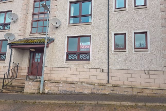 Tulloch Square, Dingwall photo 2