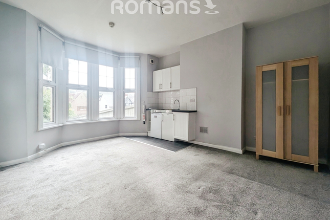 Flat 1, 157, London Road, Buckinghamshire photo 4