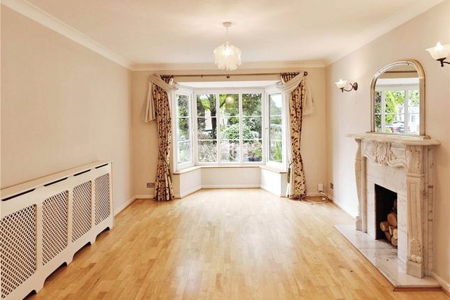 27, Ennismore Avenue, Guildford photo 4