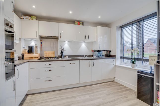 Semi-detached house for sale in Sandyfields Lane, Colden Common, Winchester