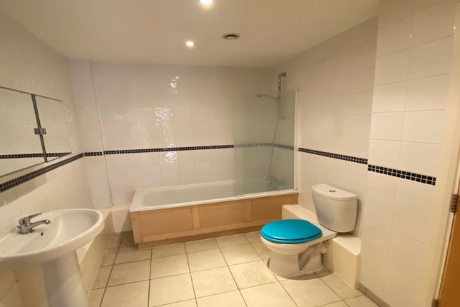 Thumbnail Flat to rent in City Exchange, Hull