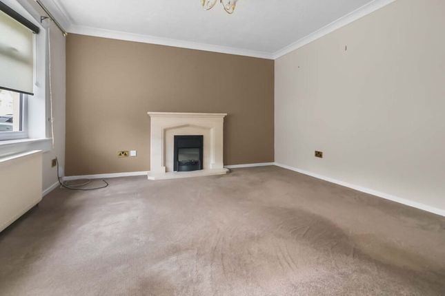 7, Credon Drive, Airdrie photo 3