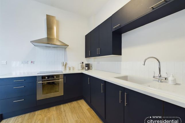 Sold house prices in Commercial Road, Kirkdale, Liverpool L5 9XS