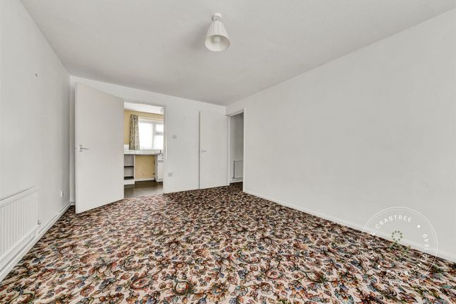 Flat 7, Carmarthen Court, Carmarthen Street, Cardiff photo 4